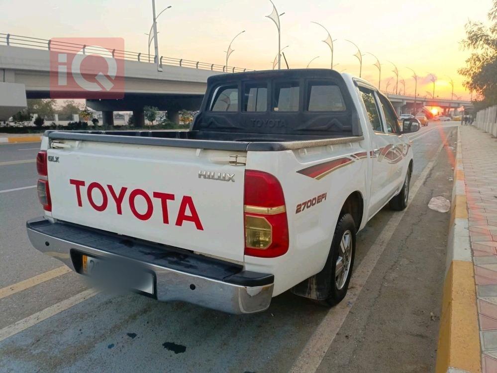 تويوتا هايلوكس